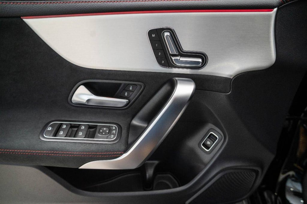 Imagem do veículo Mercedes-benz Cla 200 Amg Line 1.3t 163cv Cteto Aut.2024