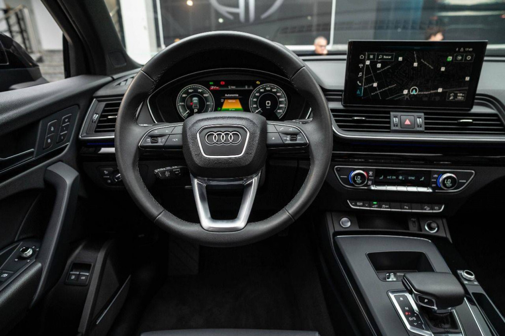 Imagem do veículo Audi Q5 Performance Black 2.0tfsi-e 367cv Quattro Cteto Aut.2024 Hybrid