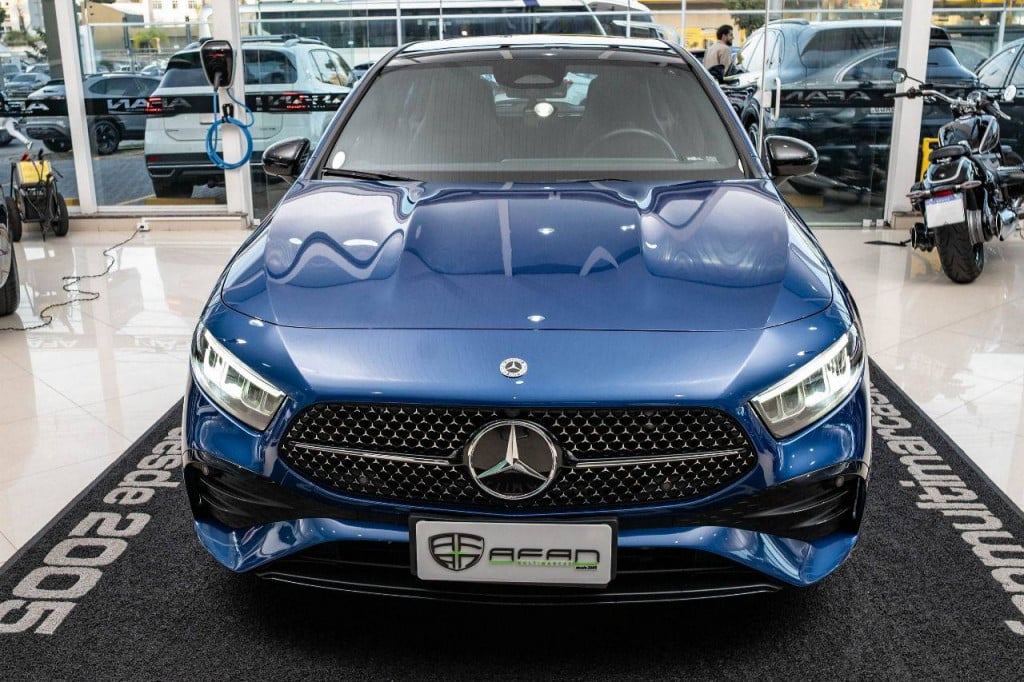 Imagem do veículo Mercedes-benz A200 Amg Line 1.3t 163cv Cteto Aut.2025 Hybrid