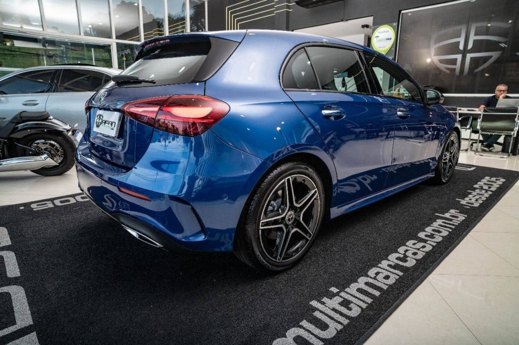 Imagem do veículo Mercedes-benz A200 Amg Line 1.3t 163cv Cteto Aut.2025 Hybrid