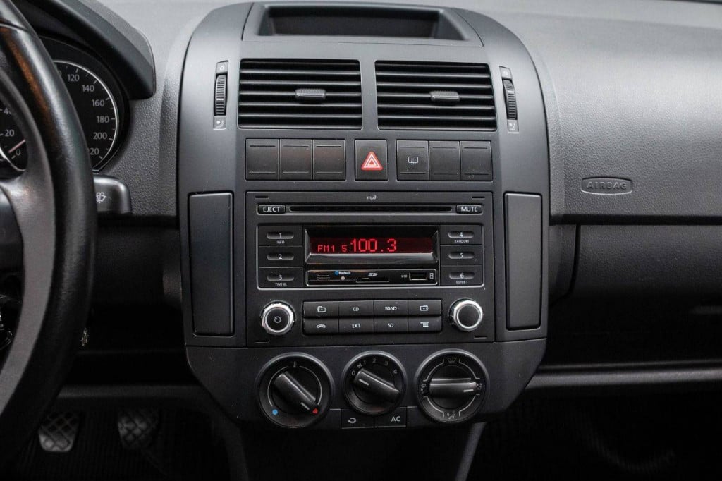 Imagem do veículo Volkswagen Polo Sedan 1.6 104cv Mec.2013