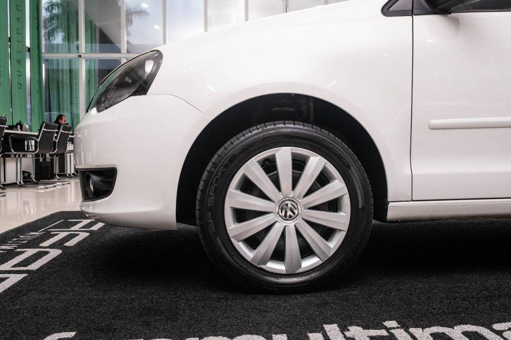 Imagem do veículo Volkswagen Polo Sedan 1.6 104cv Mec.2013