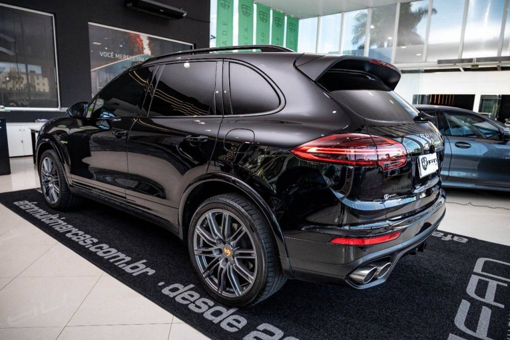 Imagem do veículo Porsche Cayenne S E-hybrid 3.0t 416cv 4wd Cteto Aut.2018