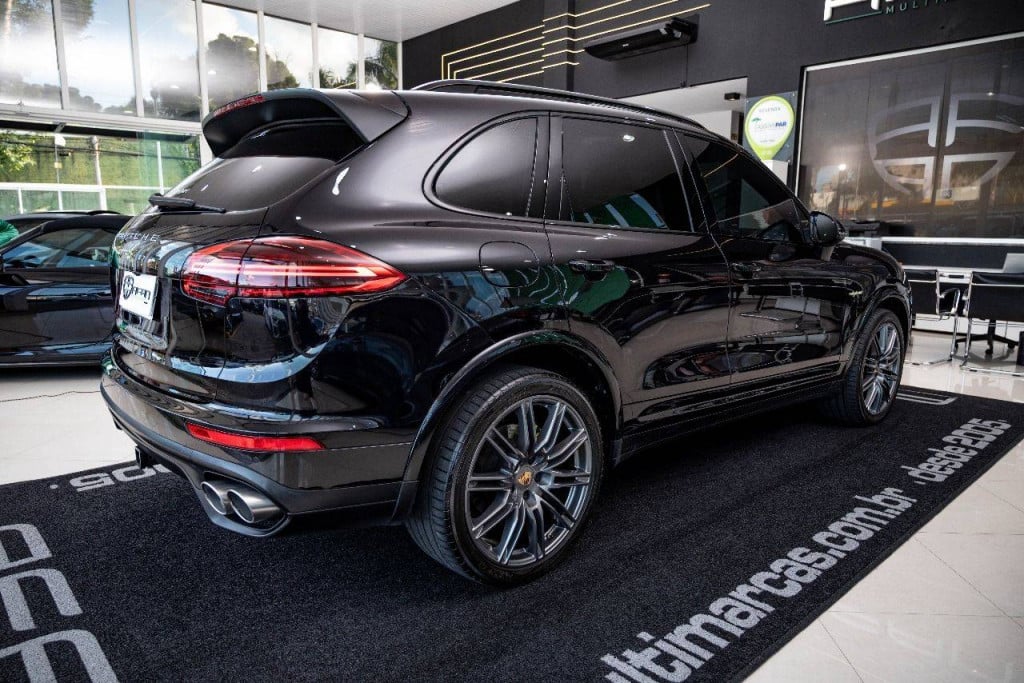 Imagem do veículo Porsche Cayenne S E-hybrid 3.0t 416cv 4wd Cteto Aut.2018