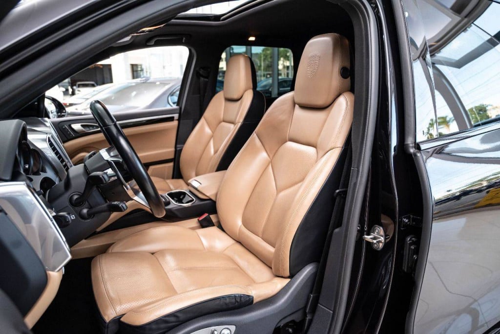 Imagem do veículo Porsche Cayenne S E-hybrid 3.0t 416cv 4wd Cteto Aut.2018