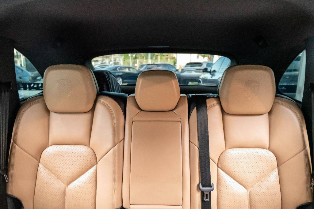 Imagem do veículo Porsche Cayenne S E-hybrid 3.0t 416cv 4wd Cteto Aut.2018