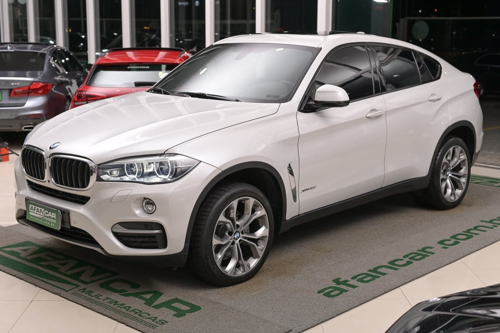Bmw X6 3.0 35i 4x4 Coupé 6 4p em Curitiba | Afan Multimarcas