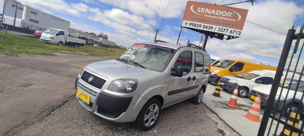 FIAT DOBLÒ 1.8 MPI ESSENCE 7L 16V FLEX 4P MANUAL FIAT DOBLÒ 1.8 MPI ESSENCE 7L 16V FLEX 4P MANUAL