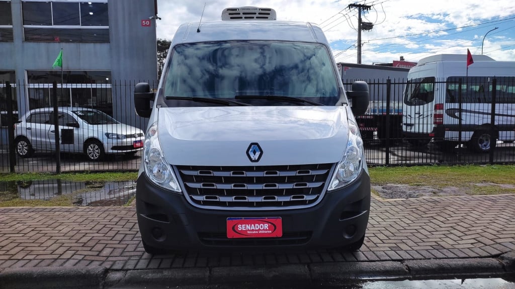 Imagem do veículo RENAULT MASTER 2.3 DCI DIESEL EXTRA FURGÃO L3H2 3P MANUAL