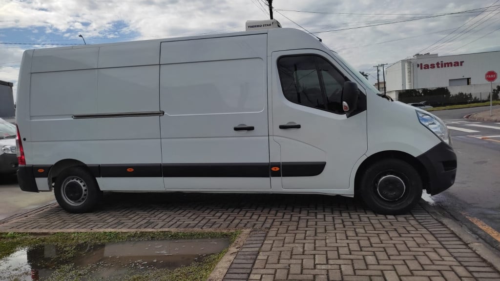 Imagem do veículo RENAULT MASTER 2.3 DCI DIESEL EXTRA FURGÃO L3H2 3P MANUAL