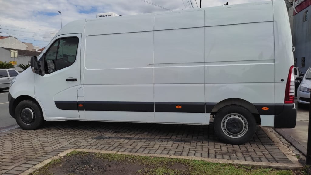 Imagem do veículo RENAULT MASTER 2.3 DCI DIESEL EXTRA FURGÃO L3H2 3P MANUAL