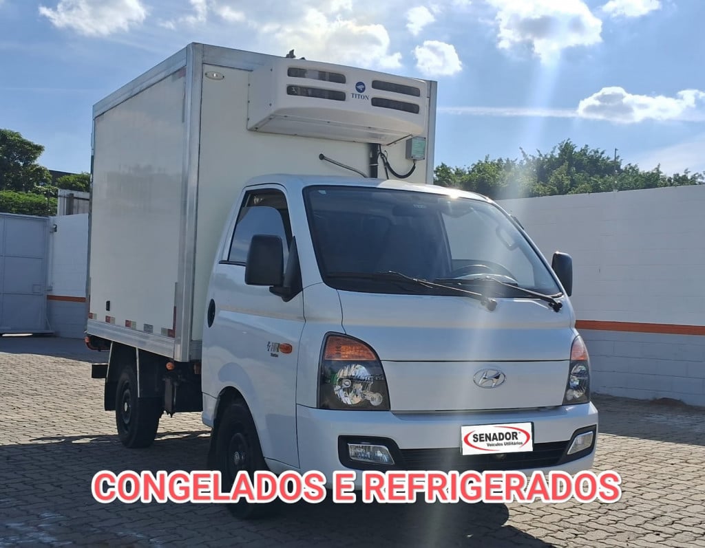 Imagem do veículo HYUNDAI HR 2.5 LONGO COM CAÇAMBA 4X2 16V 130CV TURBO INTERCOOLER DIESEL 2P MANUAL