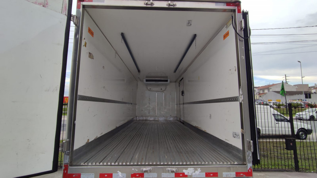 Imagem do veículo VOLKSWAGEN 11-180 Delivery 4x2 2p (diesel)(E5)