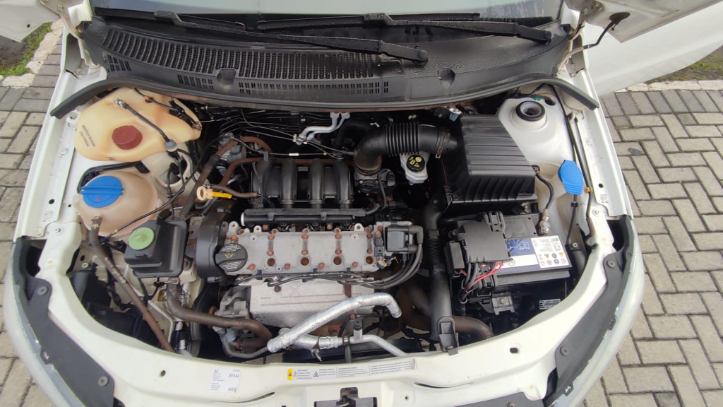 Imagem do veículo VOLKSWAGEN SAVEIRO 1.6 MI 8V CS ROBUST TOTALFLEX
