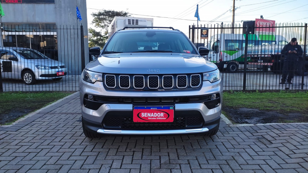 Imagem do veículo JEEP COMPASS 1.3 T270 TURBO FLEX LONGITUDE 4X2 NIGHT EAGLE AT6