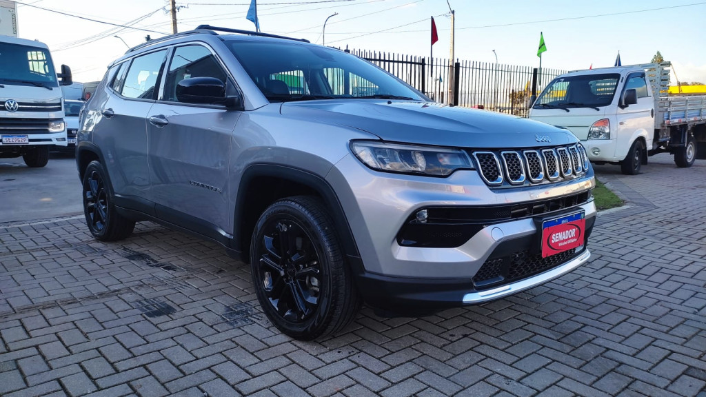 Imagem do veículo JEEP COMPASS 1.3 T270 TURBO FLEX LONGITUDE 4X2 NIGHT EAGLE AT6