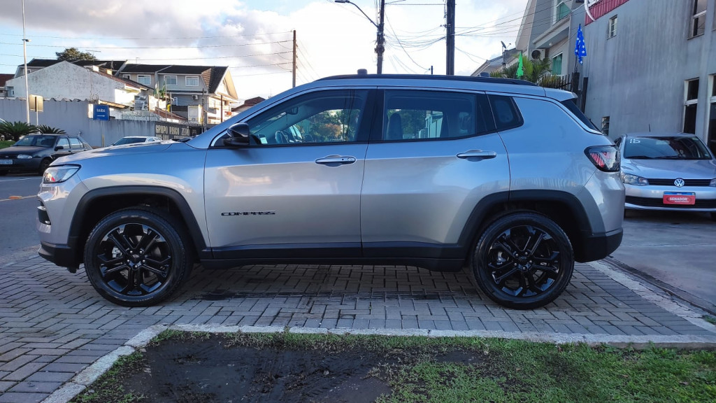 Imagem do veículo JEEP COMPASS 1.3 T270 TURBO FLEX LONGITUDE 4X2 NIGHT EAGLE AT6