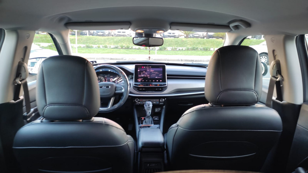 Imagem do veículo JEEP COMPASS 1.3 T270 TURBO FLEX LONGITUDE 4X2 NIGHT EAGLE AT6