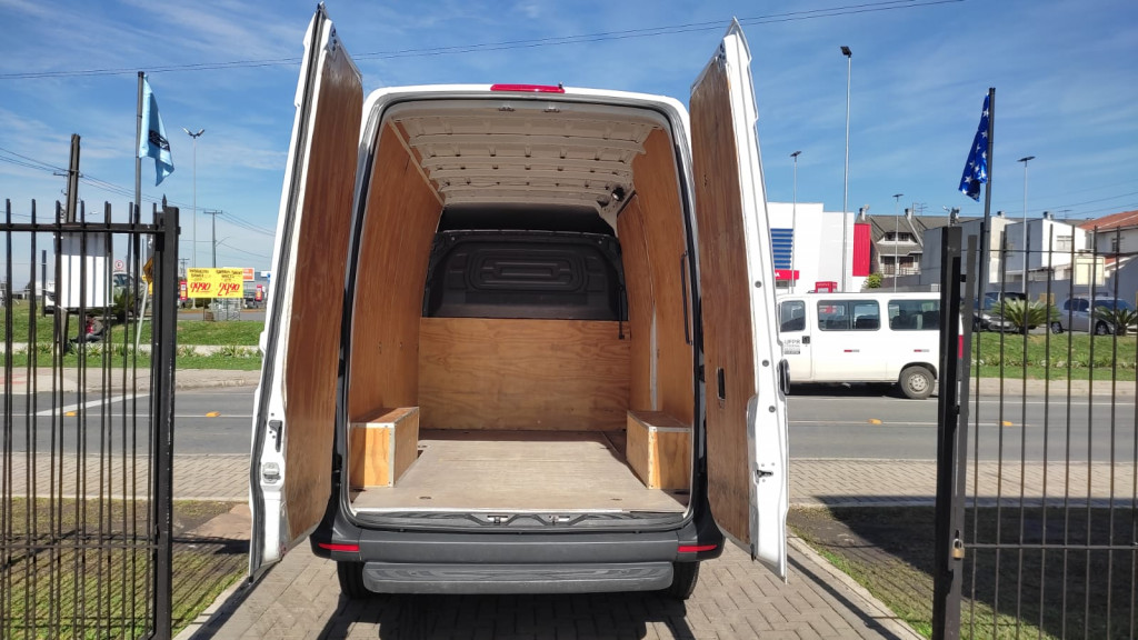 Imagem do veículo MERCEDES-BENZ SPRINTER 2.2 416 FURGÃO LONGO T.A DIESEL