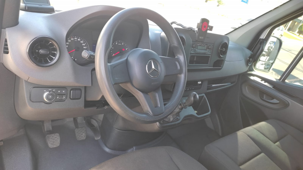 Imagem do veículo MERCEDES-BENZ SPRINTER 2.2 416 FURGÃO LONGO T.A DIESEL