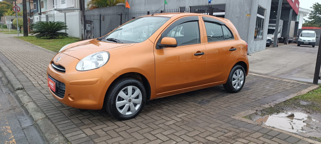 Imagem do veículo NISSAN MARCH 1.0 S 16V FLEX 4P MANUAL