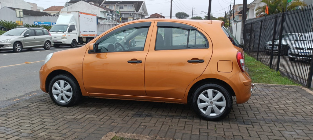 Imagem do veículo NISSAN MARCH 1.0 S 16V FLEX 4P MANUAL