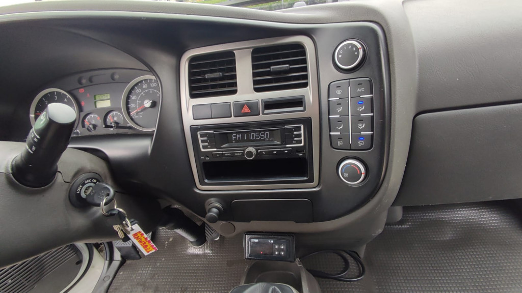 Imagem do veículo HYUNDAI HR 2.5 TCI HD BAU 4X2 8V 97CV TURBO INTERCOOLER DIESEL 2P MANUAL