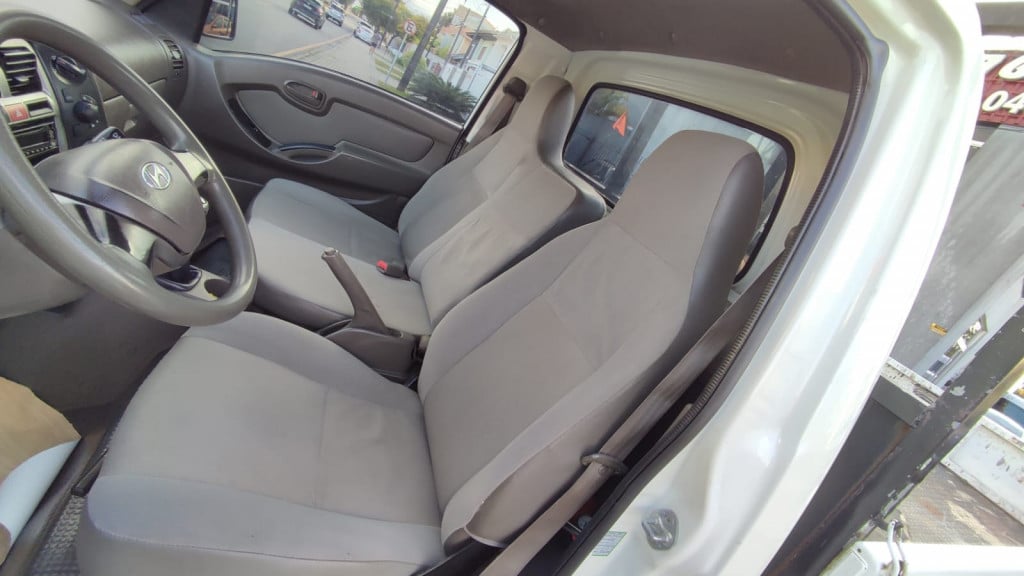 Imagem do veículo HYUNDAI HR 2.5 LONGO COM CAÇAMBA 4X2 16V 130CV TURBO INTERCOOLER DIESEL 2P MANUAL