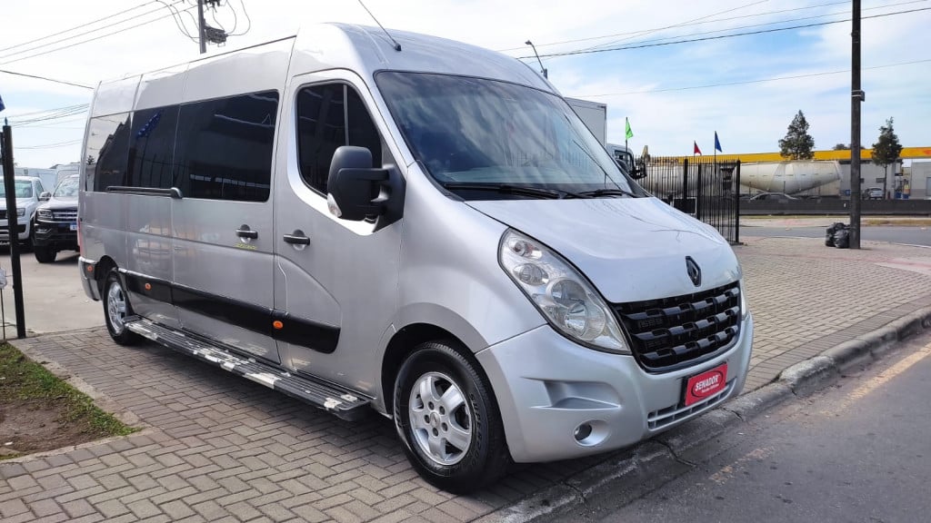 Imagem do veículo RENAULT MASTER 2.3 DCI DIESEL MINIBUS EXECUTIVE 16L L3H2 3P MANUAL