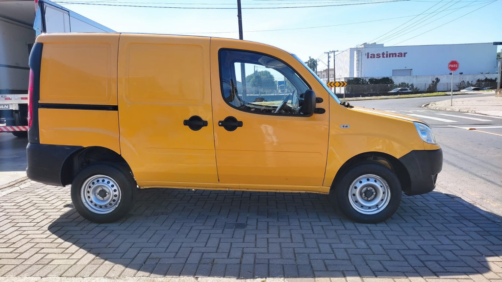 Imagem do veículo FIAT DOBLÒ 1.4 MPI CARGO FLEX 2P MANUAL