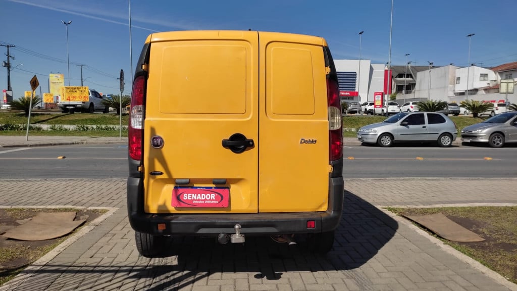 Imagem do veículo FIAT DOBLÒ 1.4 MPI CARGO FLEX 2P MANUAL