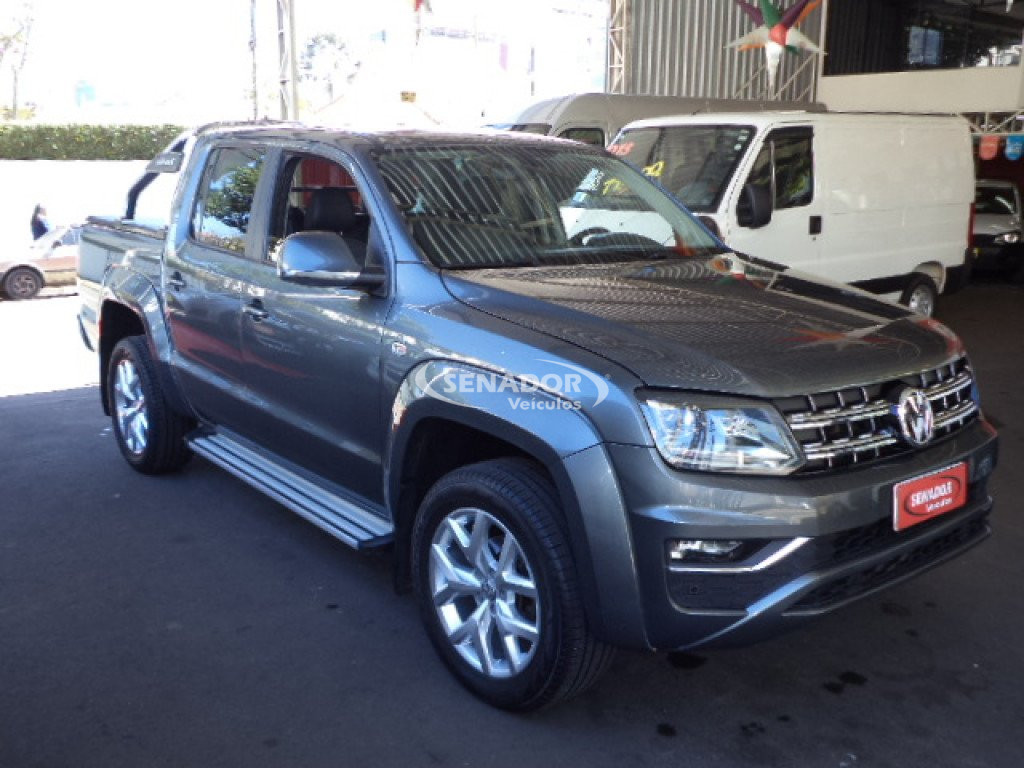 VOLKSWAGEN AMAROK 2.0 HIGHLINE 4X4 CD 16V TURBO INTERCOOLER DIESEL 4P AUTOMÁTICO VOLKSWAGEN AMAROK 2.0 HIGHLINE 4X4 CD 16V TURBO INTERCOOLER DIESEL 4P AUTOMÁTICO
