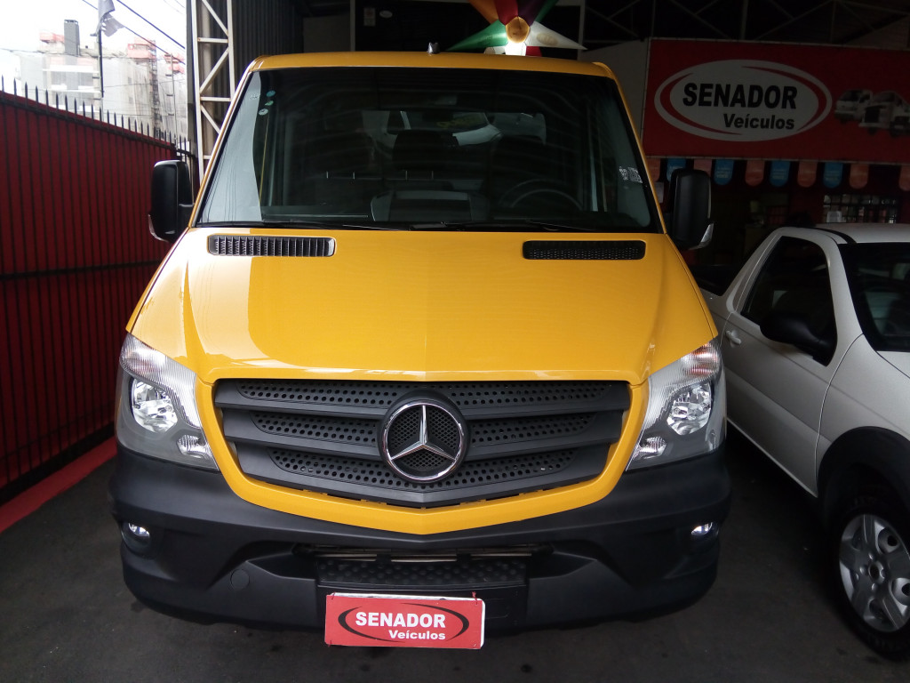 MERCEDES-BENZ SPRINTER 2.2 415 CDI FURGÃO 7.5 BI-TURBO DIESEL MANUAL MERCEDES-BENZ SPRINTER 2.2 415 CDI FURGÃO 7.5 BI-TURBO DIESEL MANUAL