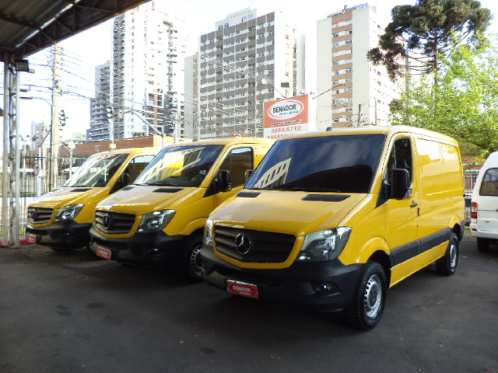 MERCEDES-BENZ SPRINTER 2.2 415 CDI FURGÃO 7.5 BI-TURBO DIESEL MANUAL MERCEDES-BENZ SPRINTER 2.2 415 CDI FURGÃO 7.5 BI-TURBO DIESEL MANUAL
