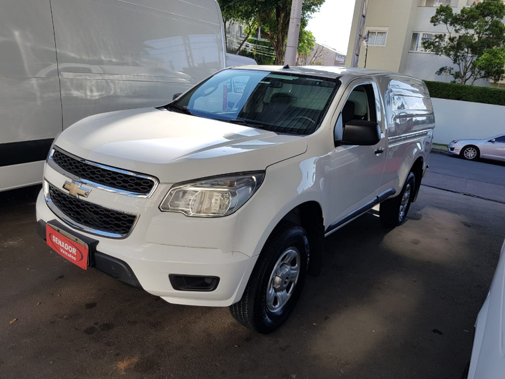CHEVROLET S10 2.4 LS 4X2 CS 8V FLEX 2P MANUAL CHEVROLET S10 2.4 LS 4X2 CS 8V FLEX 2P MANUAL
