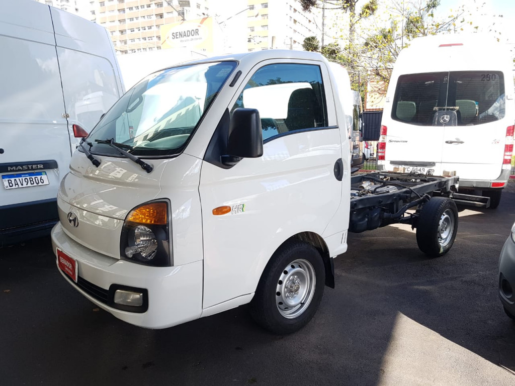 HYUNDAI HR 2.5 LONGO SEM CAÇAMBA 4X2 16V 130CV TURBO INTERCOOLER DIESEL 2P MANUAL HYUNDAI HR 2.5 LONGO SEM CAÇAMBA 4X2 16V 130CV TURBO INTERCOOLER DIESEL 2P MANUAL