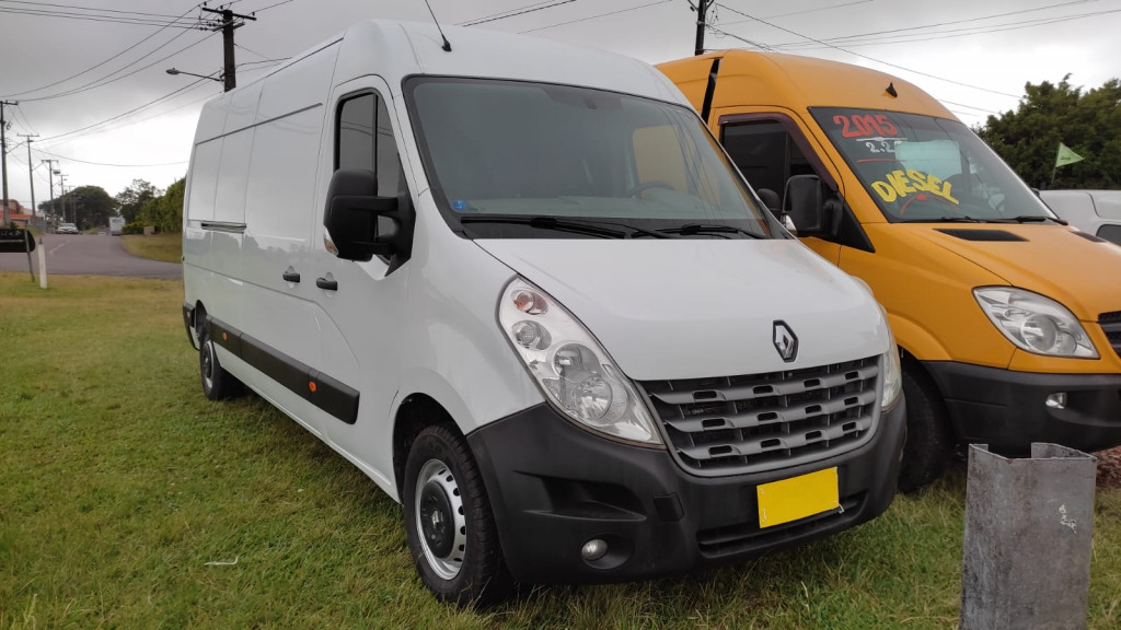 RENAULT MASTER 2.3 DCI DIESEL EXTRA FURGÃO L3H2 3P MANUAL RENAULT MASTER 2.3 DCI DIESEL EXTRA FURGÃO L3H2 3P MANUAL