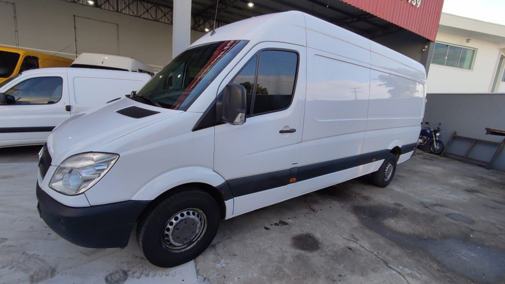 MERCEDES-BENZ SPRINTER 2.2 311 CDI FURGÃO STREET 14 16V BI-TURBO DIESEL MANUAL MERCEDES-BENZ SPRINTER 2.2 311 CDI FURGÃO STREET 14 16V BI-TURBO DIESEL MANUAL