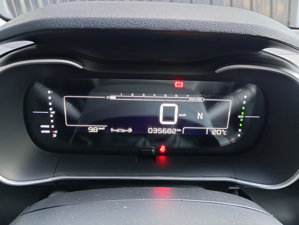 Imagem do veículo CITROËN C4 CACTUS 1.6 VTI 120 FLEX FEEL PACK EAT6
