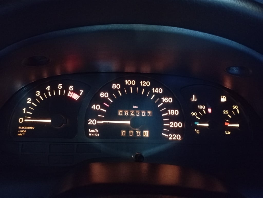 Imagem do veículo CHEVROLET ASTRA 2.0 MPFI GLS 8V GASOLINA 4P MANUAL