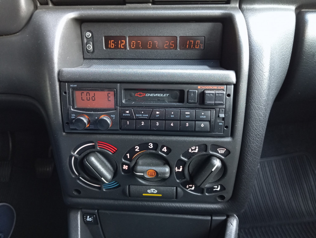 Imagem do veículo CHEVROLET ASTRA 2.0 MPFI GLS 8V GASOLINA 4P MANUAL
