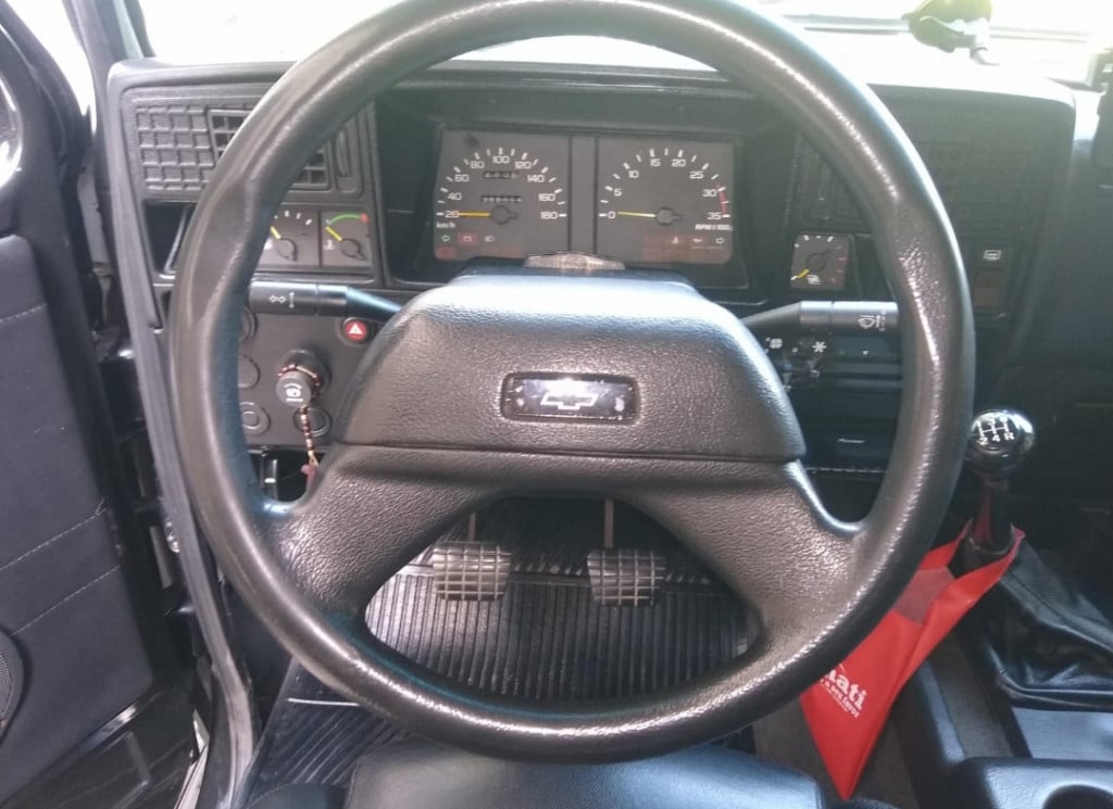 Imagem do veículo CHEVROLET BONANZA 4.0 CUSTOM L 8V DIESEL 2P MANUAL