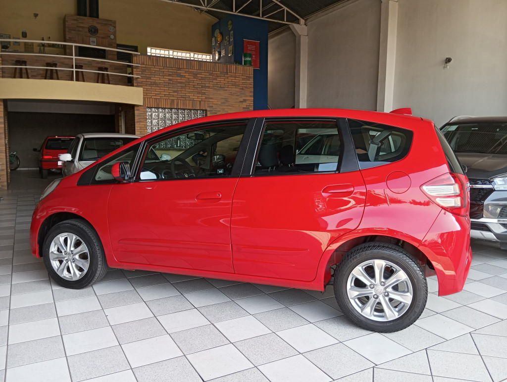Imagem do veículo HONDA FIT 1.4 LX 8V FLEX 4P MANUAL