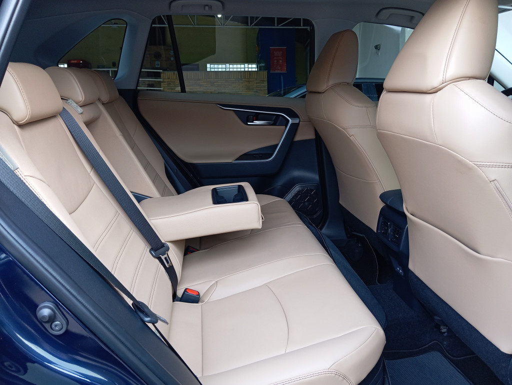 Imagem do veículo TOYOTA RAV4 2.5 VVT-IE HYBRID SX CONNECT AWD CVT