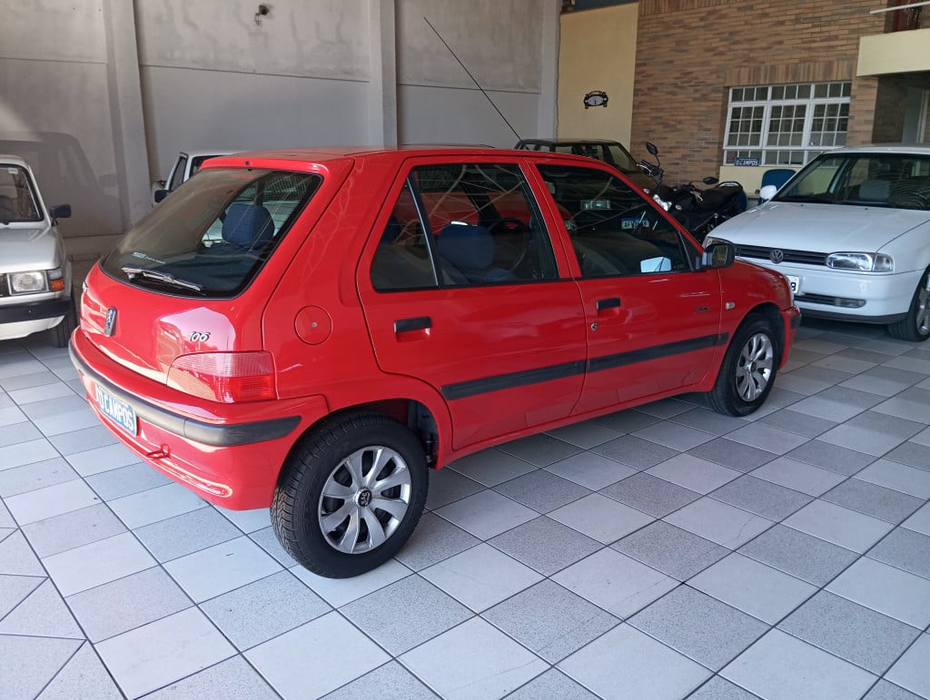Imagem do veículo PEUGEOT 106 1.0 SELECTION 8V GASOLINA 4P MANUAL