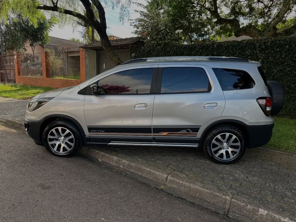 Imagem do veículo CHEVROLET SPIN 1.8 ACTIV 8V FLEX 4P AUTOMÁTICO