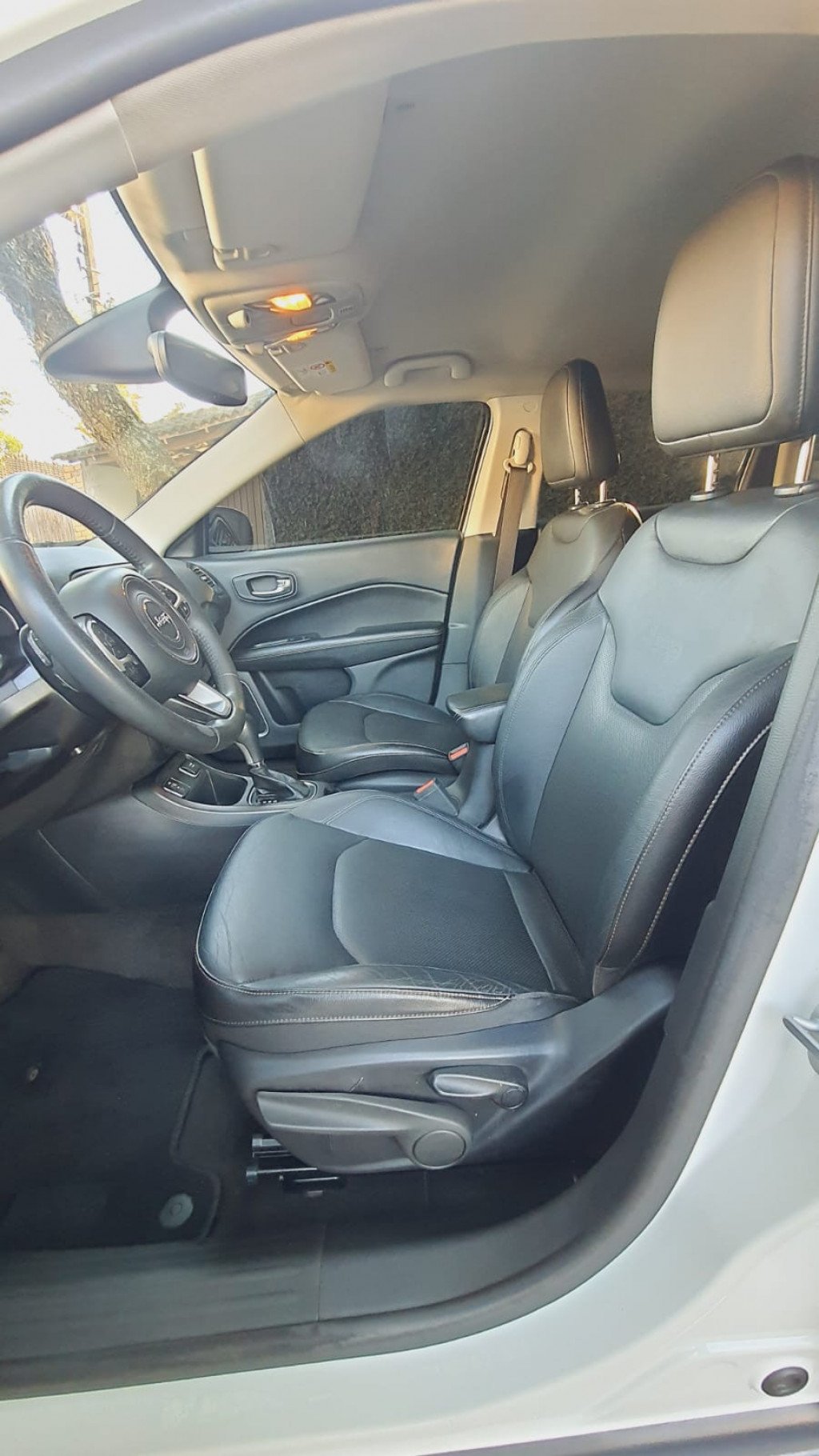 Imagem do veículo JEEP COMPASS 2.0 16V FLEX LONGITUDE AUTOMÁTICO