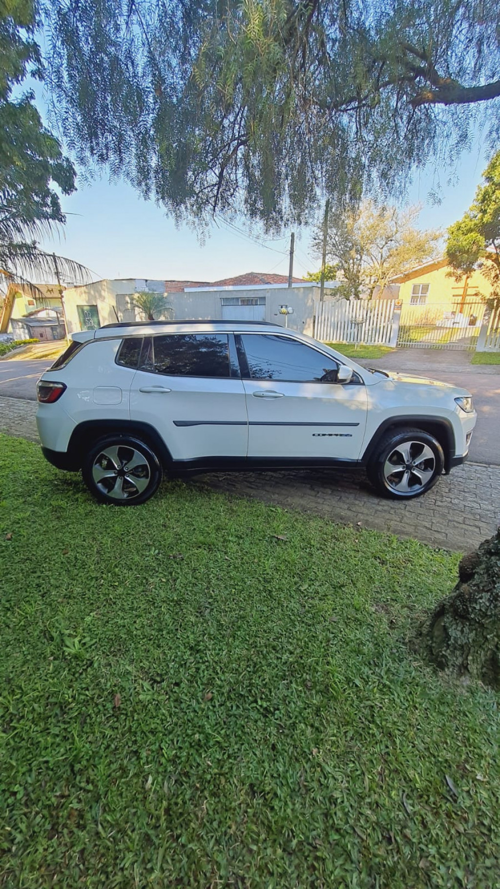 Imagem do veículo JEEP COMPASS 2.0 16V FLEX LONGITUDE AUTOMÁTICO