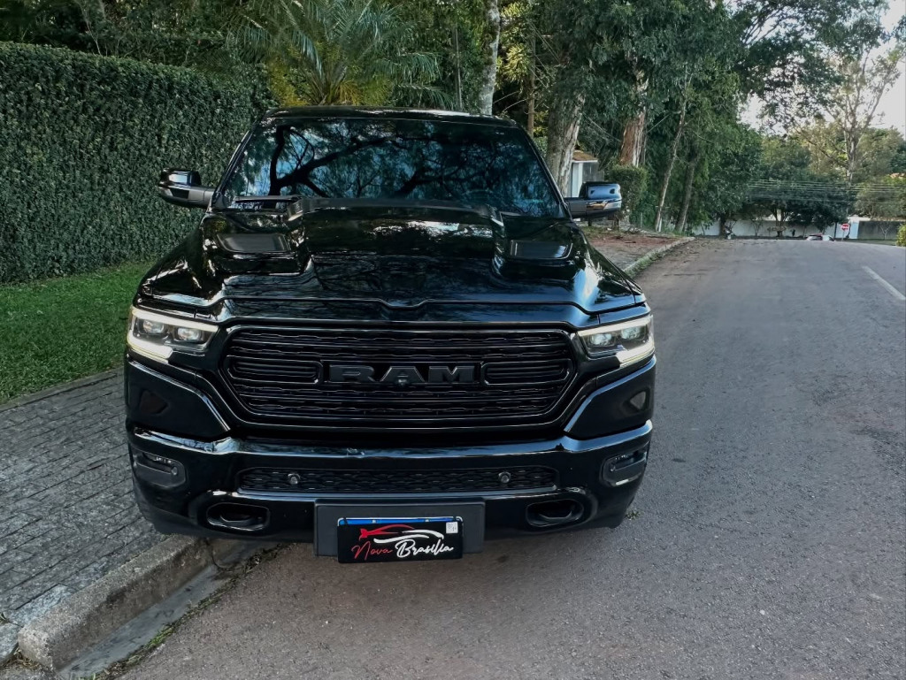 Imagem do veículo RAM 1500 5.7 V8 GASOLINA LIMITED NIGHT EDITION CD 4X4 AUTOMÁTICO