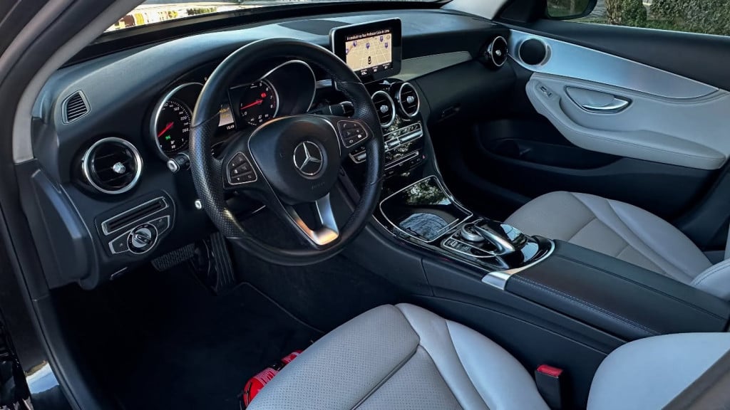 Imagem do veículo MERCEDES-BENZ C 200 2.0 CGI AVANTGARDE 16V GASOLINA 4P AUTOMÁTICO